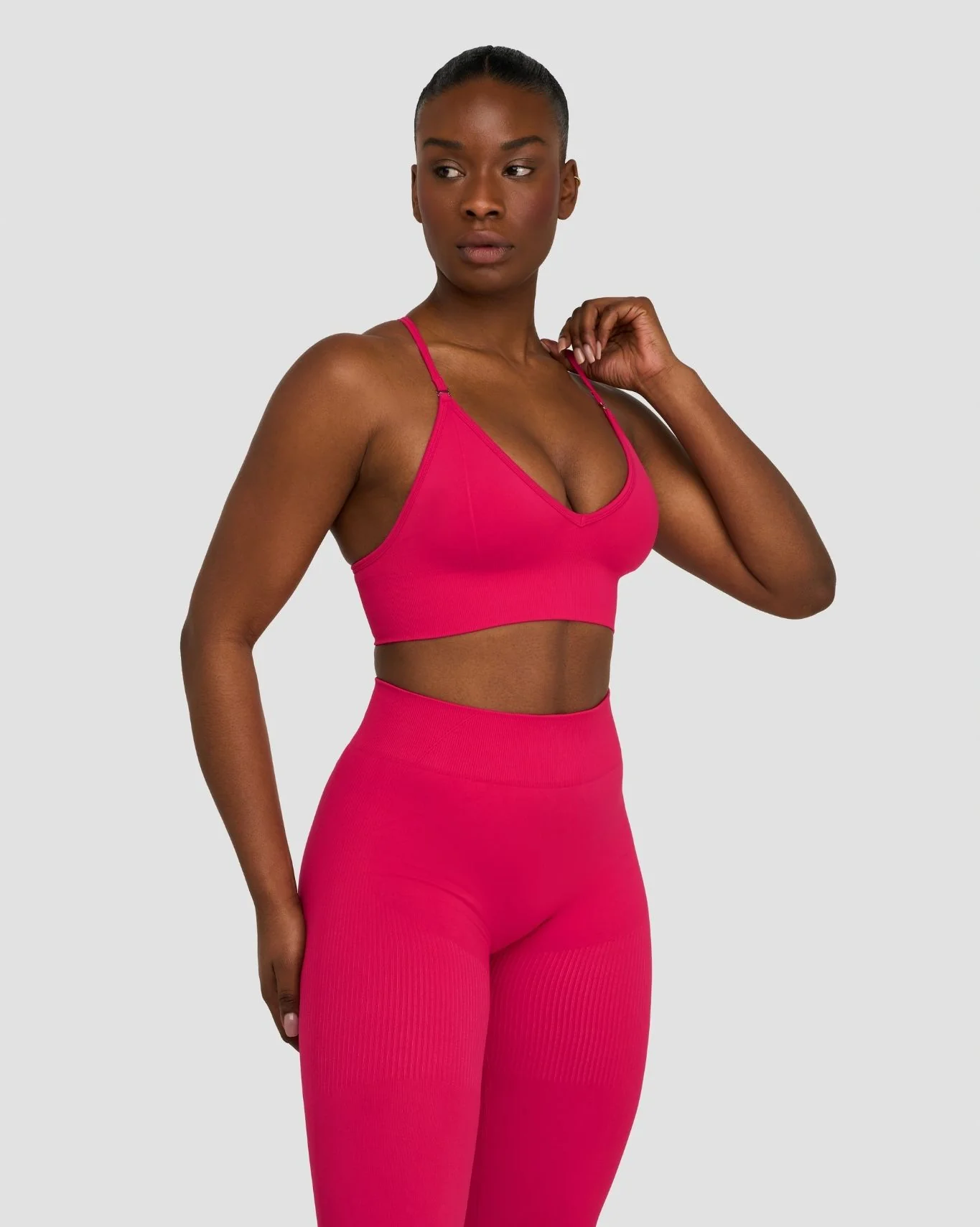 Elevate™ Multiway Sculpt Seamless Bra | Strawberry - Image 3