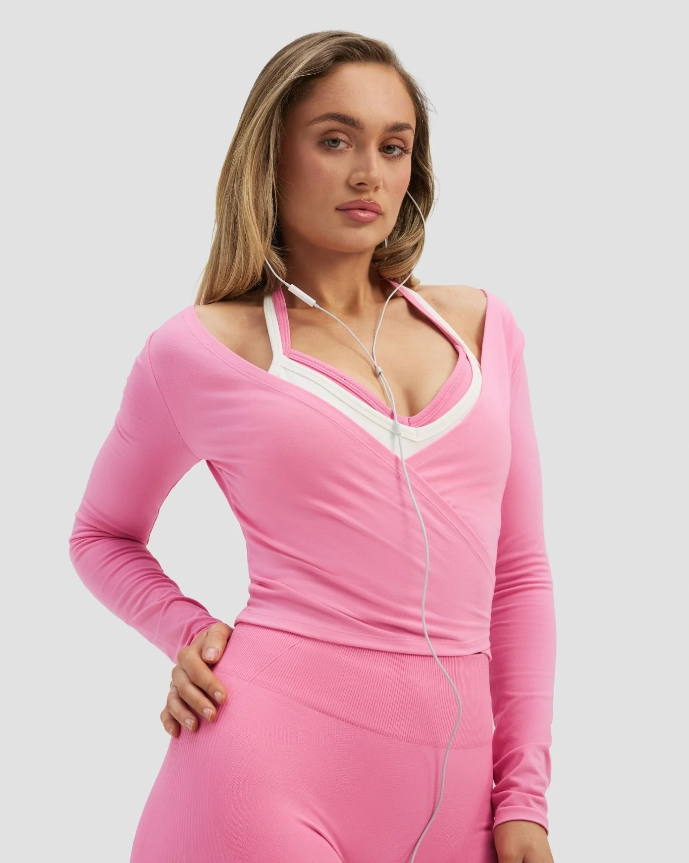 Elevate™ Sculpting Seamless Adjustable Halter Bra | Bubble Pink - Image 6