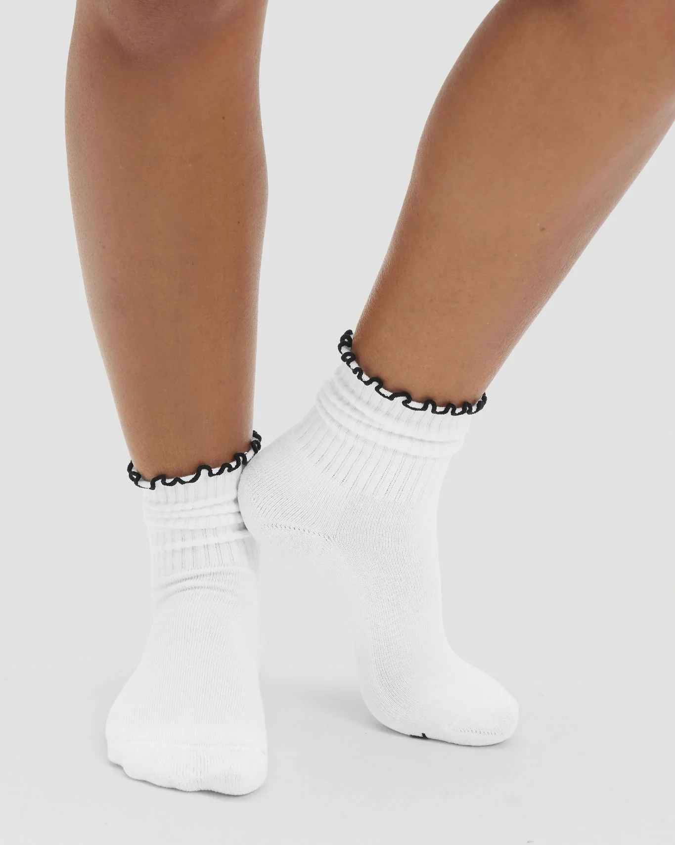 THRIVIN Frill Ruffle Socks | Night Black - Image 3